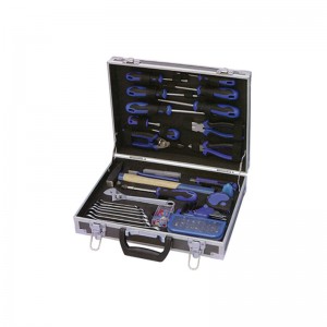 TCA-024A-078  Aluminum Case with Professional Tool Set