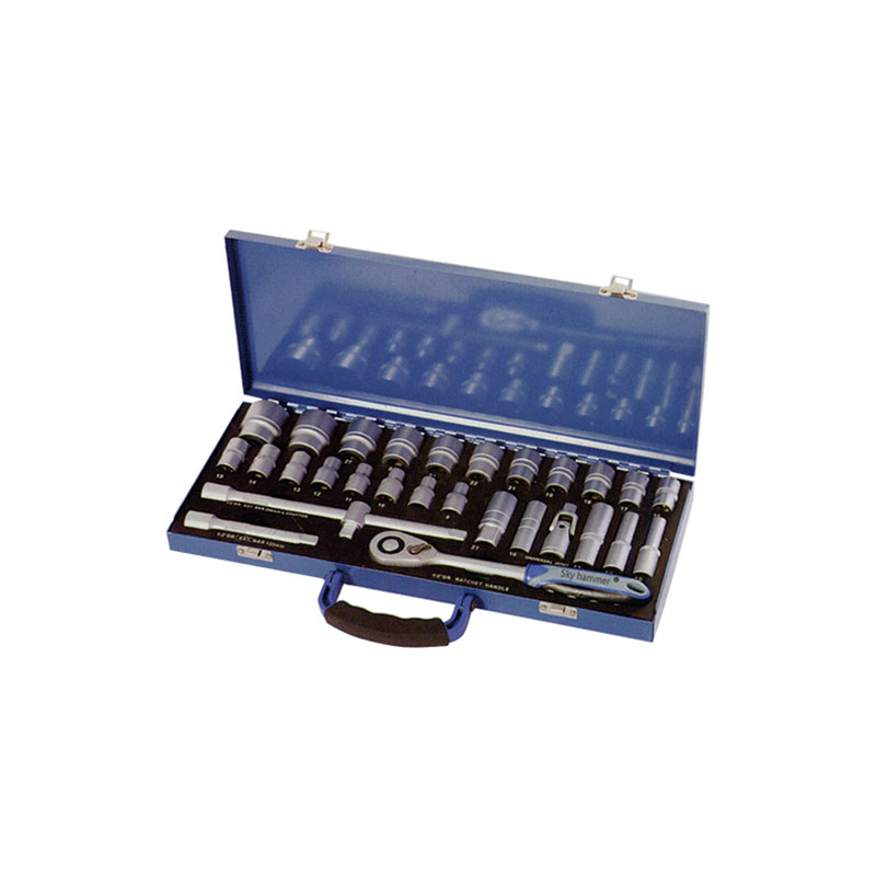 TCE-010A-429 Iron tool case with Professional socket set